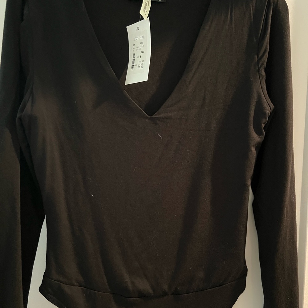 NWT Black v neck body suit